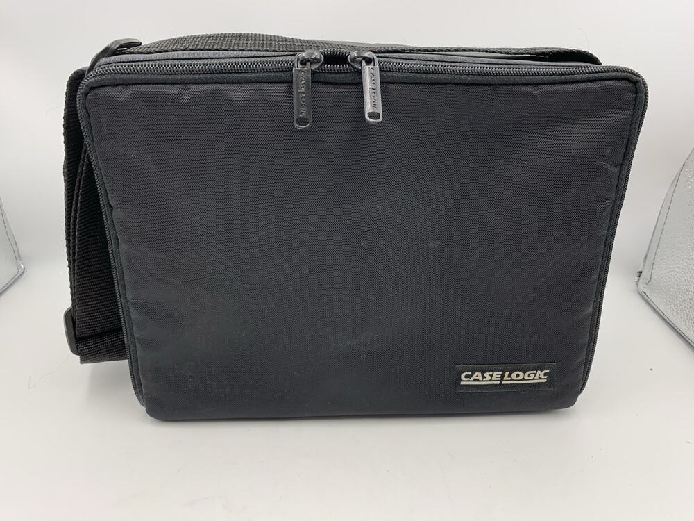 Case Logic Vintage 30 CD Holder Bag Carrying Case Storage Adustable Strap Black
